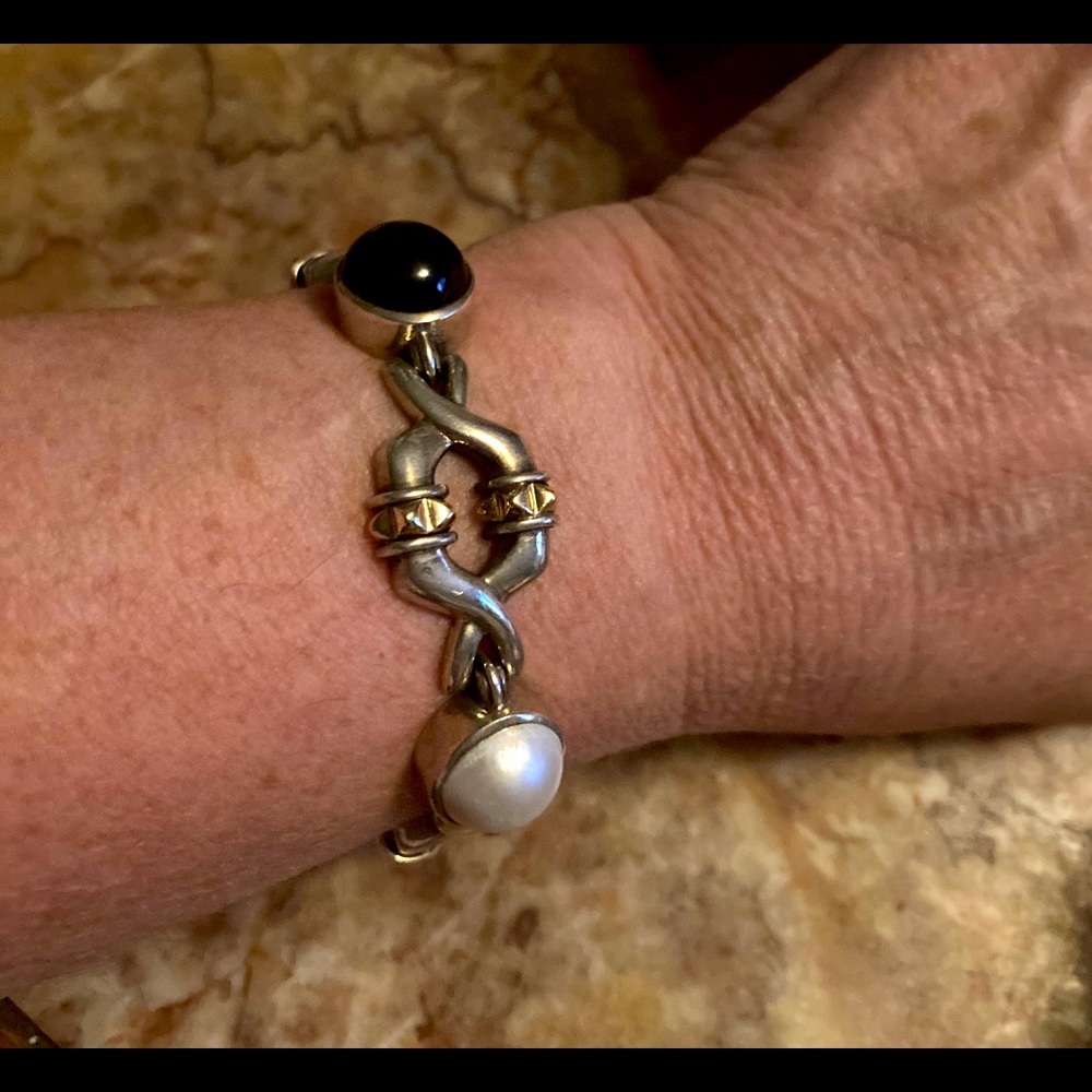 Lagos pearl onyx link bracelet